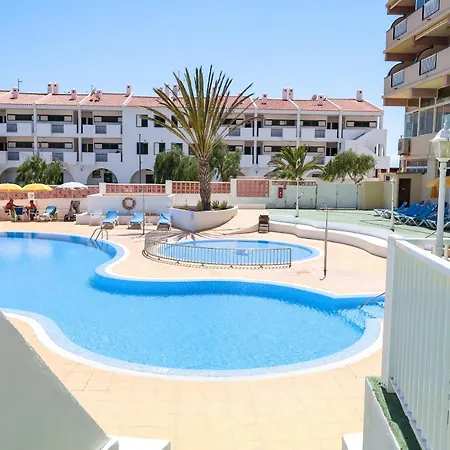 アパート Aguaviva Ocean Side And Pool *